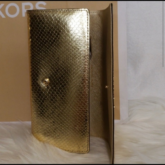 NWT Michael Kors Gold Wallet - Picture 2 of 7